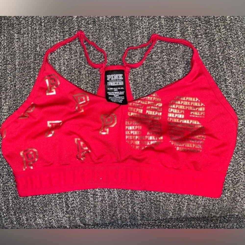 PINK Victoria’s Secret ultimate lightly lined  racerback gold logo sport bra M